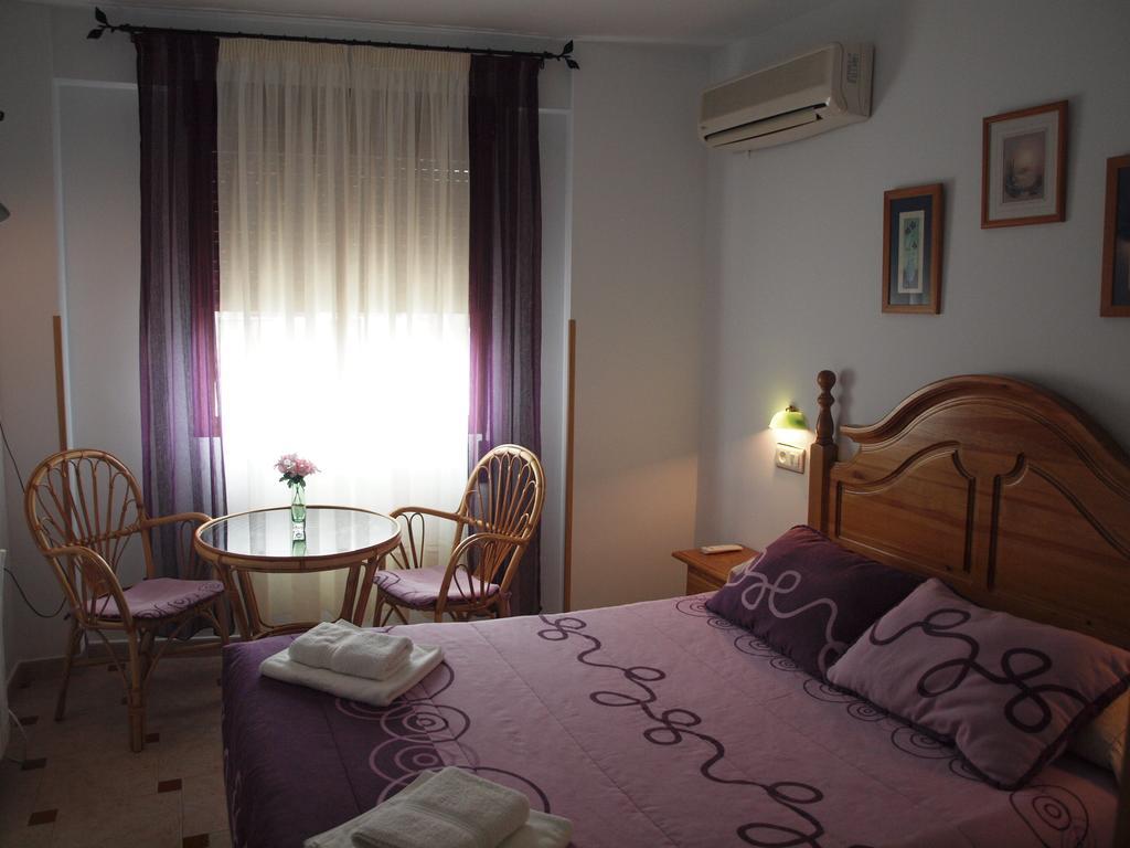 Hostal Yuste Garganta la Olla Bagian luar foto